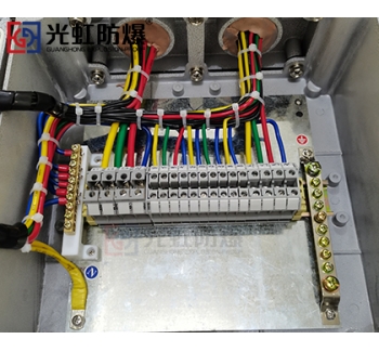 BXX-7K63XG化工厂防爆检修箱（带防爆插座）