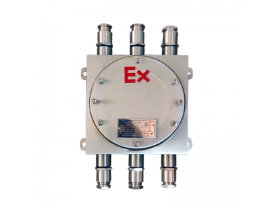 炼油厂不锈钢防爆接线箱IIC防爆端子箱